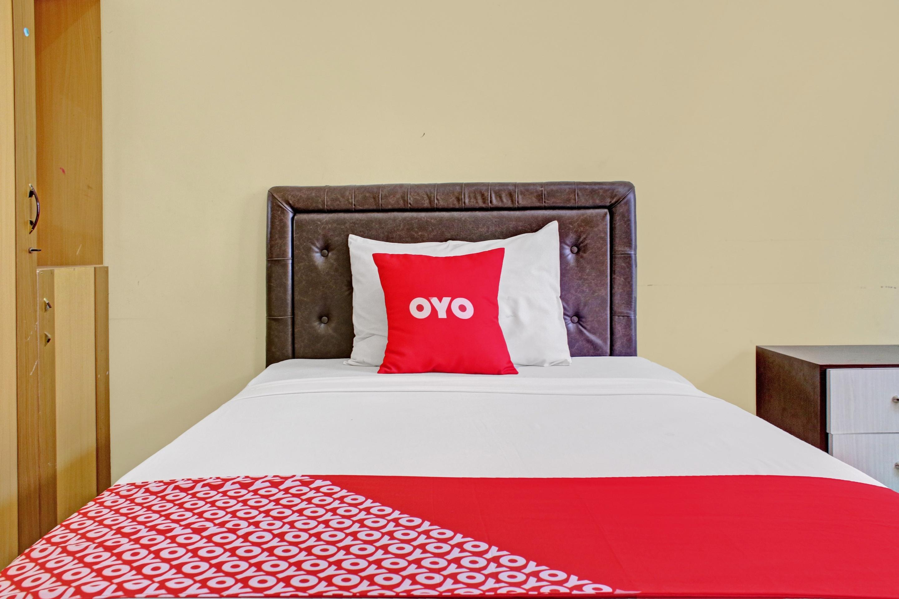 Oyo 90423 Hotel Aman بالانجكارايا المظهر الخارجي الصورة